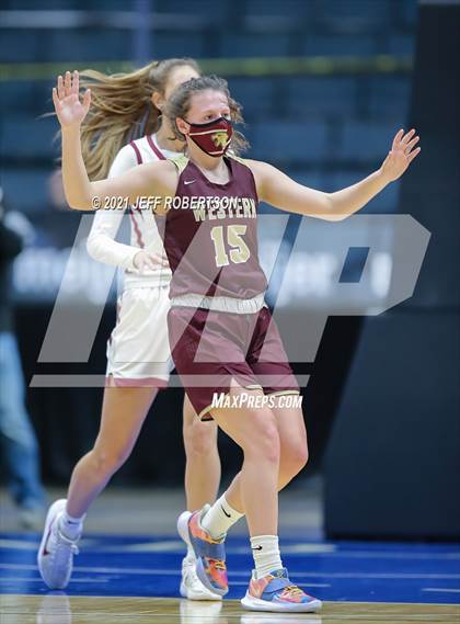 Thumbnail 1 in Portland vs. Western (MHSAA D2 Semifinal) photogallery.