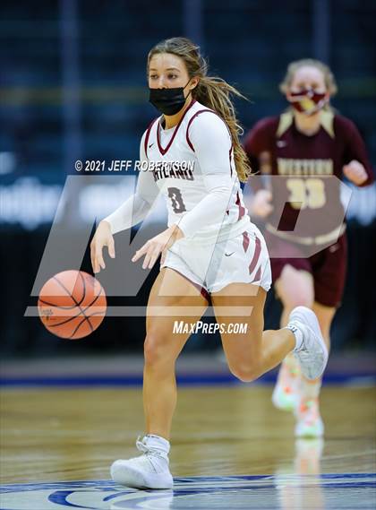 Thumbnail 1 in Portland vs. Western (MHSAA D2 Semifinal) photogallery.