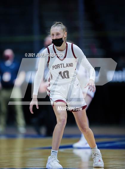 Thumbnail 1 in Portland vs. Western (MHSAA D2 Semifinal) photogallery.