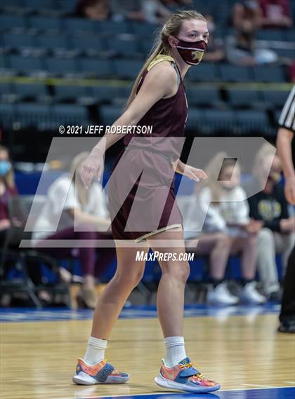 Thumbnail 3 in Portland vs. Western (MHSAA D2 Semifinal) photogallery.