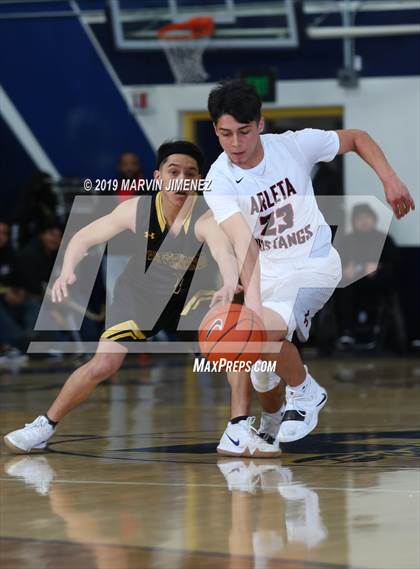 Thumbnail 3 in Arleta vs San Fernando (CIF LACS Division IV Final) photogallery.