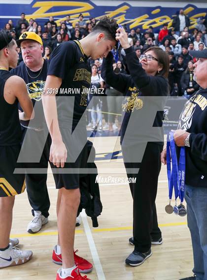 Thumbnail 3 in Arleta vs San Fernando (CIF LACS Division IV Final) photogallery.