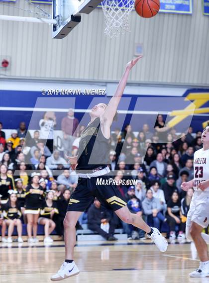 Thumbnail 3 in Arleta vs San Fernando (CIF LACS Division IV Final) photogallery.