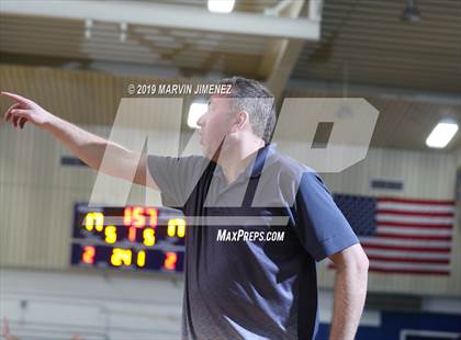 Thumbnail 3 in Arleta vs San Fernando (CIF LACS Division IV Final) photogallery.