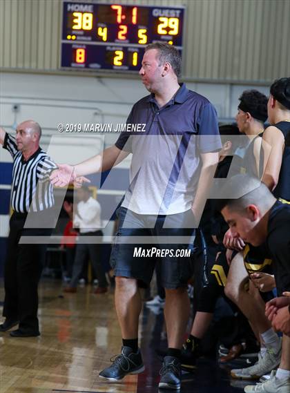 Thumbnail 1 in Arleta vs San Fernando (CIF LACS Division IV Final) photogallery.