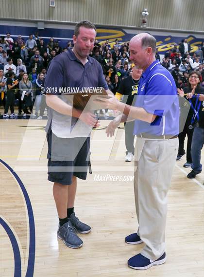 Thumbnail 3 in Arleta vs San Fernando (CIF LACS Division IV Final) photogallery.