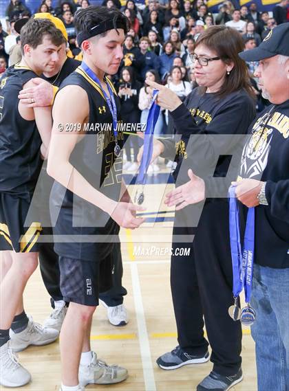 Thumbnail 3 in Arleta vs San Fernando (CIF LACS Division IV Final) photogallery.