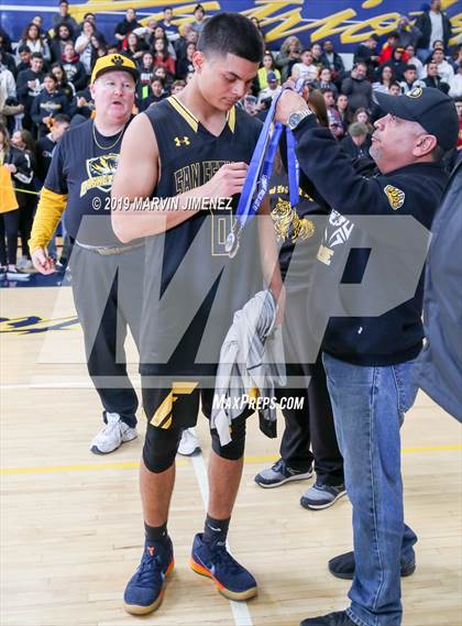 Thumbnail 2 in Arleta vs San Fernando (CIF LACS Division IV Final) photogallery.