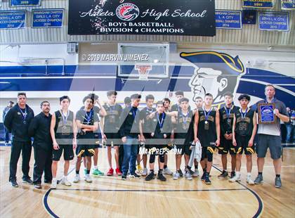 Thumbnail 2 in Arleta vs San Fernando (CIF LACS Division IV Final) photogallery.