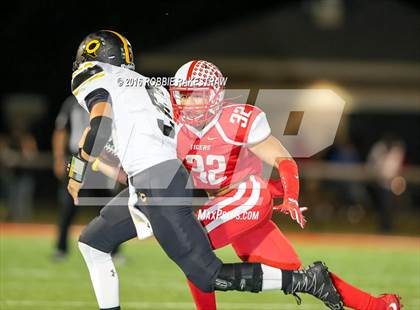 Thumbnail 3 in Crandall @ Terrell photogallery.