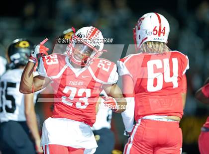 Thumbnail 1 in Crandall @ Terrell photogallery.