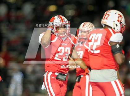 Thumbnail 3 in Crandall @ Terrell photogallery.