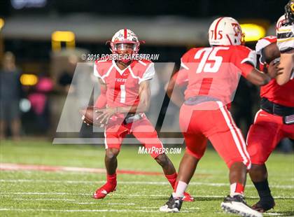 Thumbnail 2 in Crandall @ Terrell photogallery.