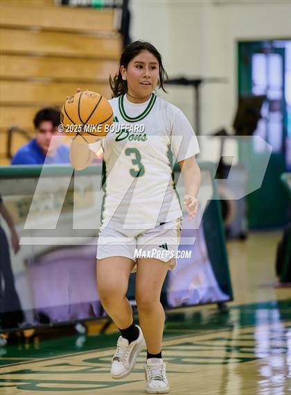 Thumbnail 2 in FR: Cate @ Santa Barbara photogallery.