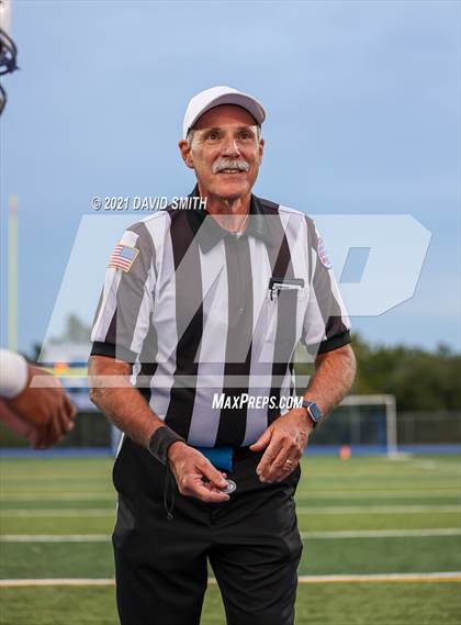 Thumbnail 2 in Bishop Miege @ Rockhurst photogallery.