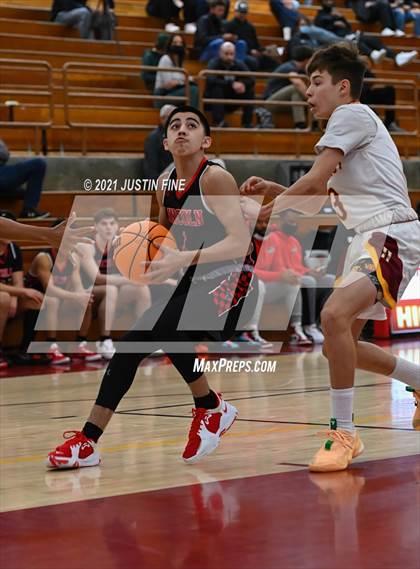 Thumbnail 1 in Lincoln @ Hillcrest (Torrey Pines Holiday Classic) photogallery.