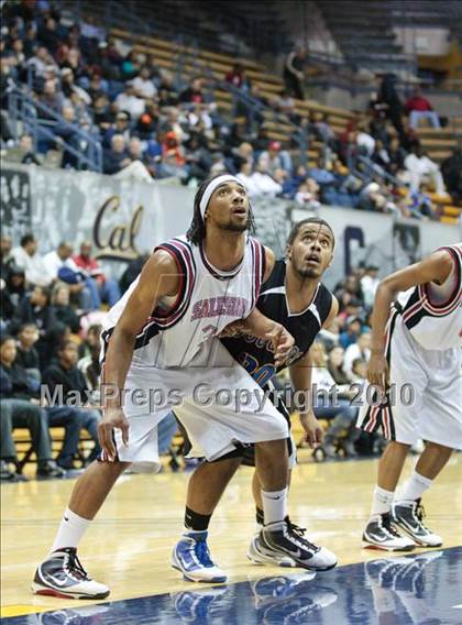 Thumbnail 1 in Salesian vs. Newark Memorial photogallery.