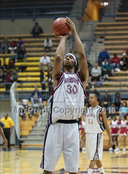 Thumbnail 2 in Salesian vs. Newark Memorial photogallery.