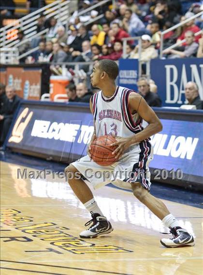 Thumbnail 2 in Salesian vs. Newark Memorial photogallery.