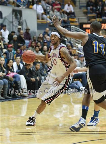 Thumbnail 1 in Salesian vs. Newark Memorial photogallery.