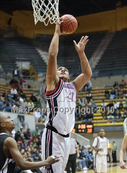 Thumbnail 1 in Salesian vs. Newark Memorial photogallery.