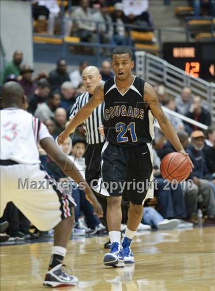 Thumbnail 1 in Salesian vs. Newark Memorial photogallery.