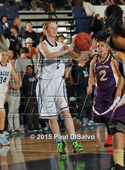 Thumbnail 2 in Valor Christian vs. Denver North (CHSAA 4A 1st Round) photogallery.