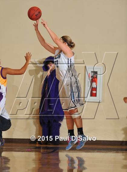 Thumbnail 1 in Valor Christian vs. Denver North (CHSAA 4A 1st Round) photogallery.