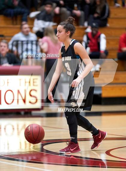 Thumbnail 3 in Oaks Christian vs.Oak Park photogallery.