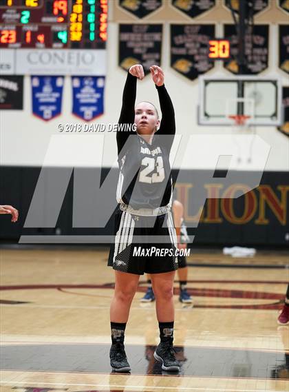 Thumbnail 2 in Oaks Christian vs.Oak Park photogallery.