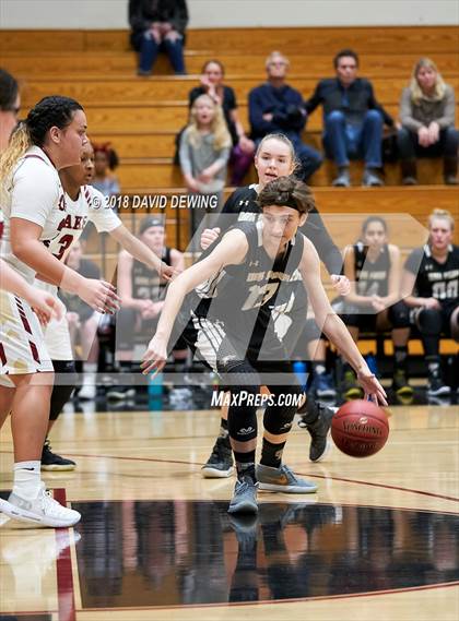 Thumbnail 2 in Oaks Christian vs.Oak Park photogallery.