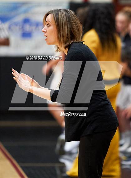 Thumbnail 1 in Oaks Christian vs.Oak Park photogallery.