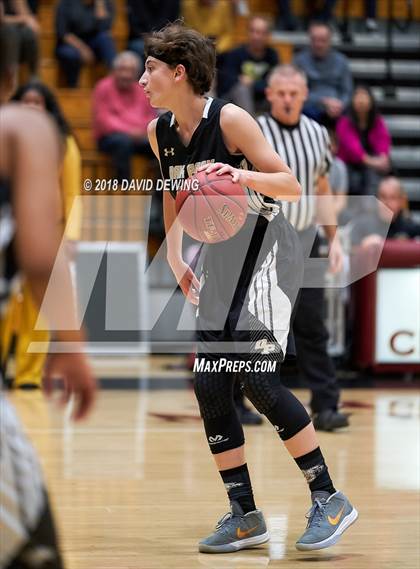 Thumbnail 2 in Oaks Christian vs.Oak Park photogallery.