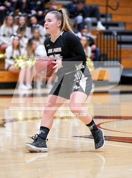 Thumbnail 2 in Oaks Christian vs.Oak Park photogallery.