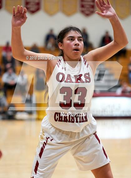Thumbnail 2 in Oaks Christian vs.Oak Park photogallery.