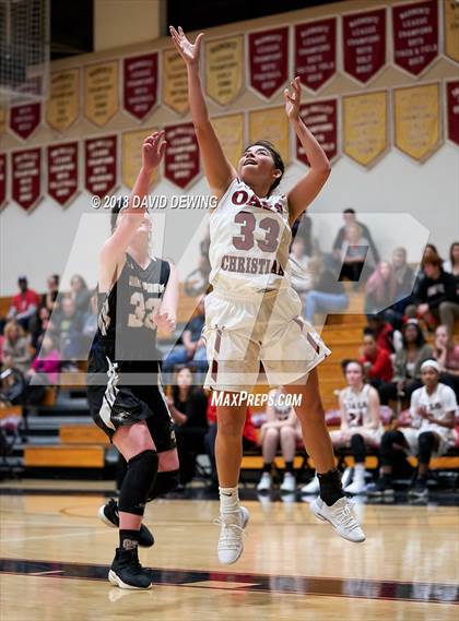 Thumbnail 3 in Oaks Christian vs.Oak Park photogallery.