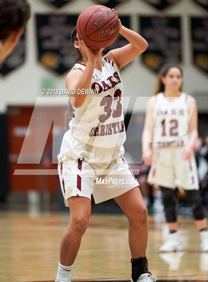 Thumbnail 3 in Oaks Christian vs.Oak Park photogallery.