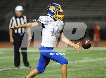 Thumbnail 2 in El Toro @ Mission Viejo photogallery.