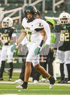 Photo from the gallery "Longview vs. DeSoto (UIL 6A DII Regional Final)"