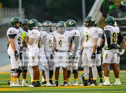 Thumbnail 3 in Longview vs. DeSoto (UIL 6A DII Regional Final) photogallery.