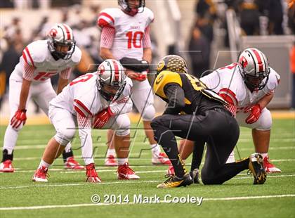 Thumbnail 1 in Garland vs. Belton (UIL 6A Bi-District Playoff) photogallery.