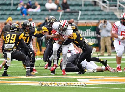 Thumbnail 3 in Garland vs. Belton (UIL 6A Bi-District Playoff) photogallery.