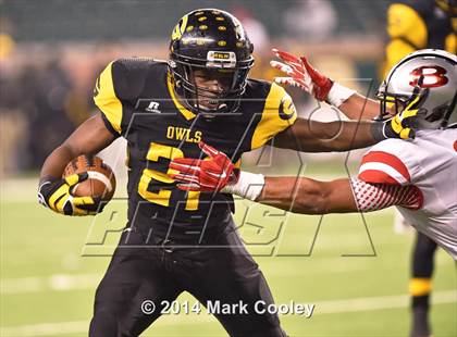 Thumbnail 3 in Garland vs. Belton (UIL 6A Bi-District Playoff) photogallery.