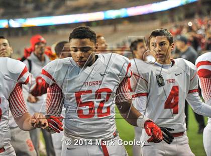 Thumbnail 3 in Garland vs. Belton (UIL 6A Bi-District Playoff) photogallery.