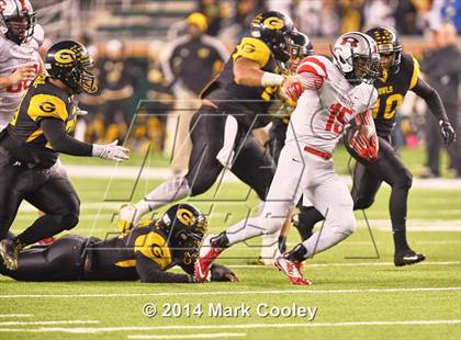 Thumbnail 2 in Garland vs. Belton (UIL 6A Bi-District Playoff) photogallery.