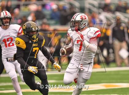 Thumbnail 1 in Garland vs. Belton (UIL 6A Bi-District Playoff) photogallery.