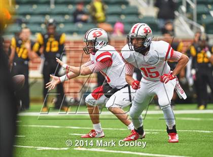 Thumbnail 3 in Garland vs. Belton (UIL 6A Bi-District Playoff) photogallery.