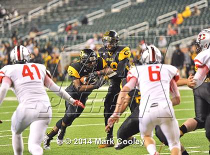 Thumbnail 1 in Garland vs. Belton (UIL 6A Bi-District Playoff) photogallery.