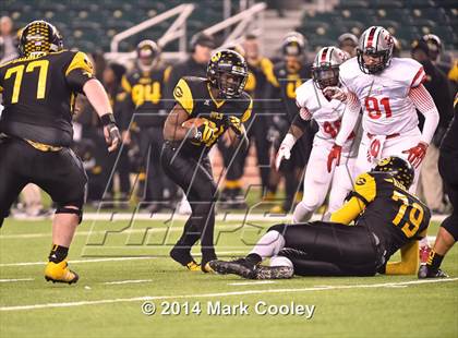 Thumbnail 1 in Garland vs. Belton (UIL 6A Bi-District Playoff) photogallery.