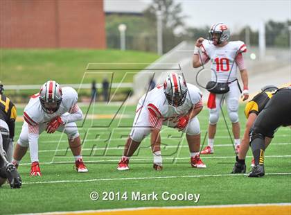 Thumbnail 2 in Garland vs. Belton (UIL 6A Bi-District Playoff) photogallery.